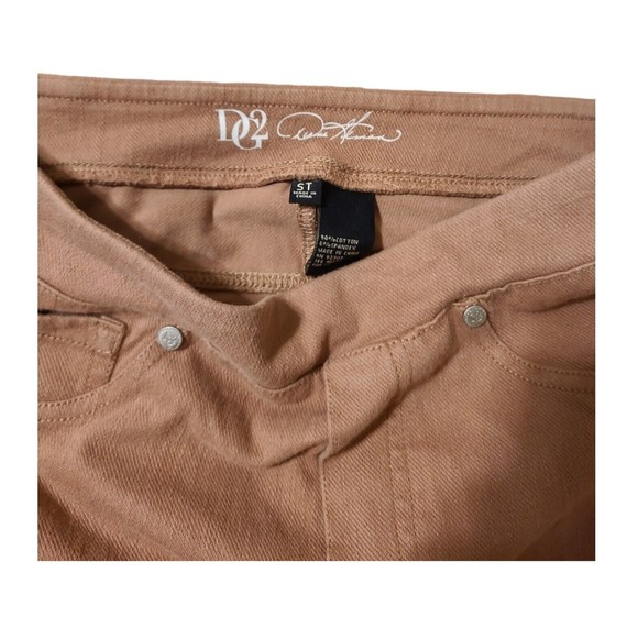 DG2 By Diane Gilman Mid Rise Pull On Bootcut Stretch Pink Jeans Size S Tall - Picture 5 of 5